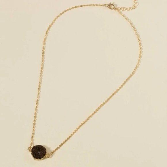 MAKE A WISH Dark Burgundy Charm Necklace - Picture 2 of 3